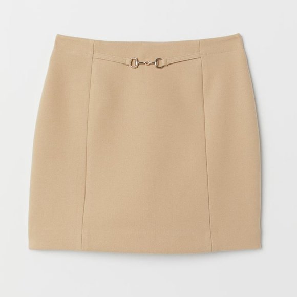 H&M Short Skirt - Picture 1 of 4